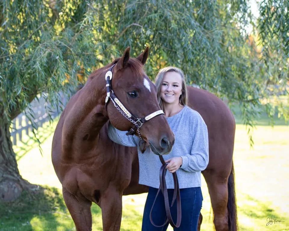 Orillia Chiropractor and Pain Clinician Sarah Donaldson, DC will treat you and your animals. 