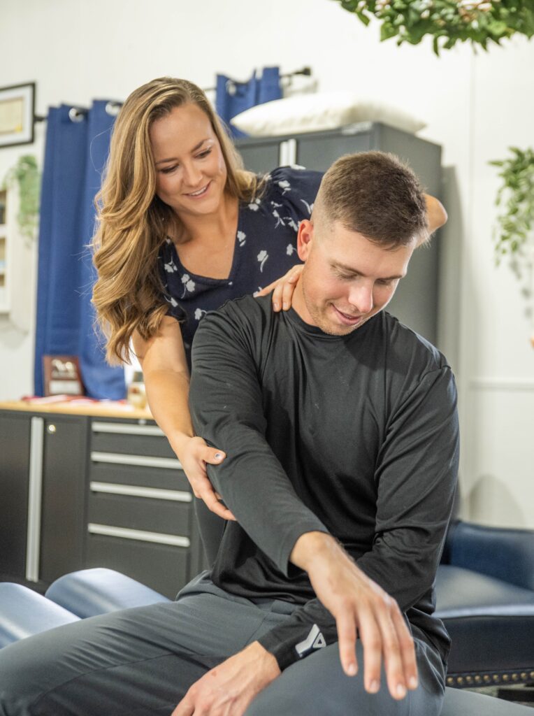 Doctor of Chiropractic in Orillia, ON, Sarah Donaldson, treats patients for neck pain, shoulder pain, back pain, sciatica and more